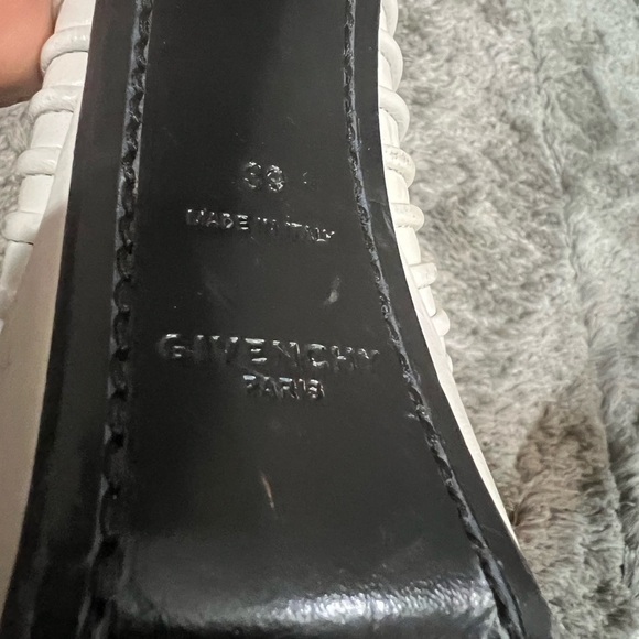 Givenchy Ribbed Platform Mules Sandals - Picture 12 of 15